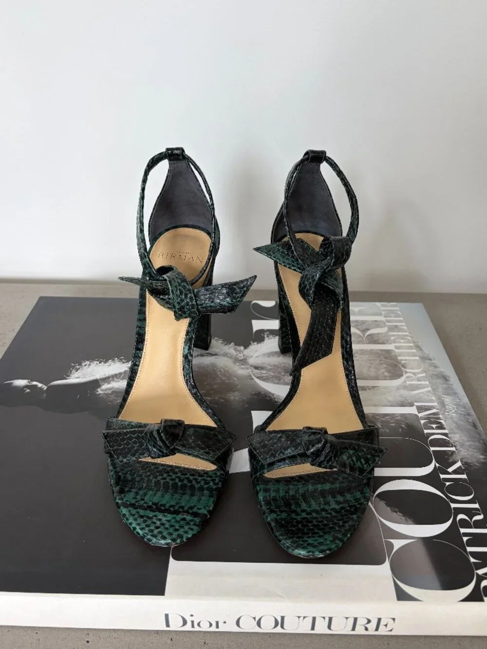 Alexandre Birman Clarita Snakeskin Block Heel Sandals 37.5 Green Black